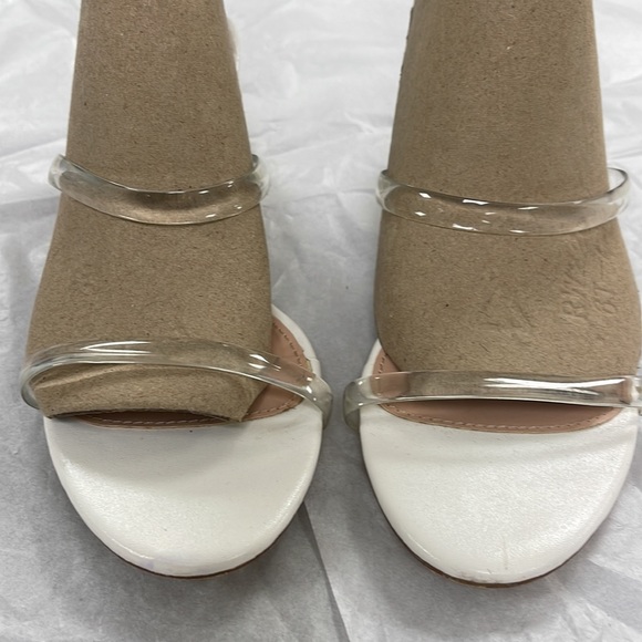 ❤️Lulus sandals❤️ - Picture 5 of 6